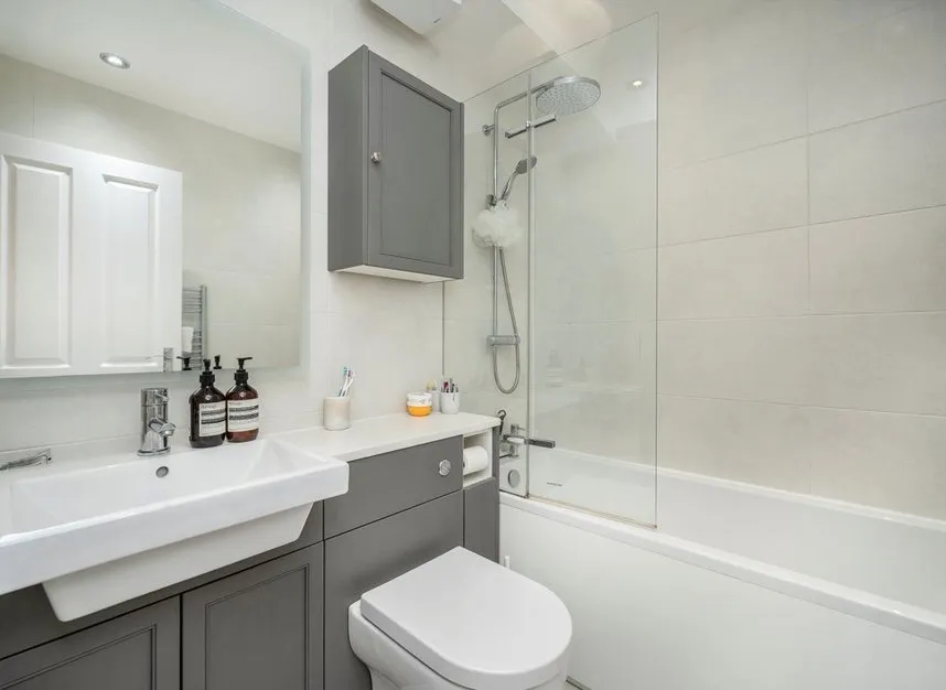 Amwell Street, Clerkenwell, EC1R, photo 5