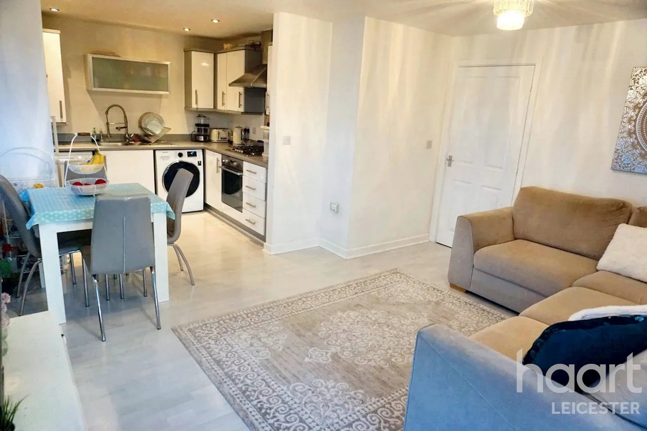 Pavilion Close, Leicester, LE2, photo 12