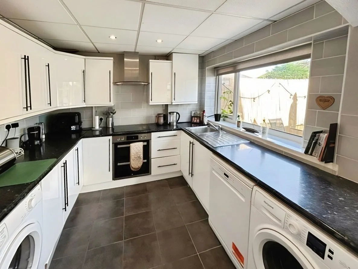 Stand Park Way, Netherton, L30, photo 3