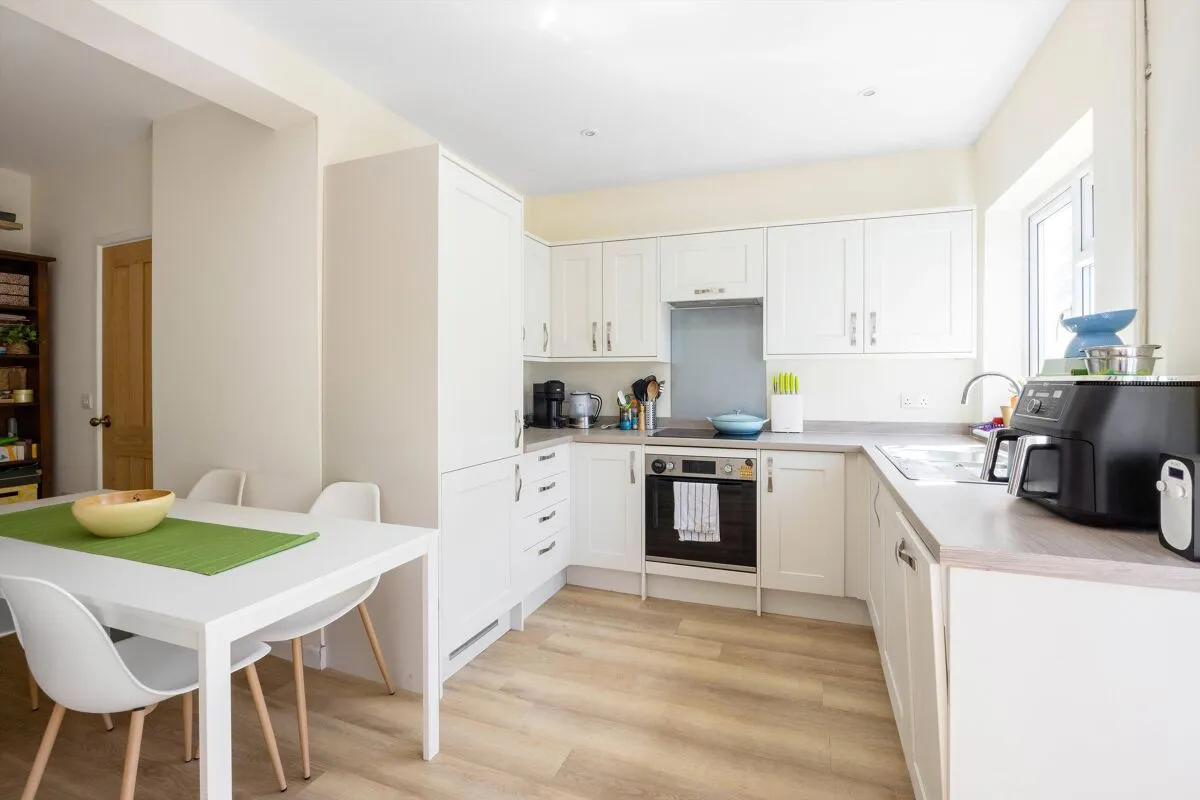 St. Phillips Street, Cheltenham, GL50, photo 2