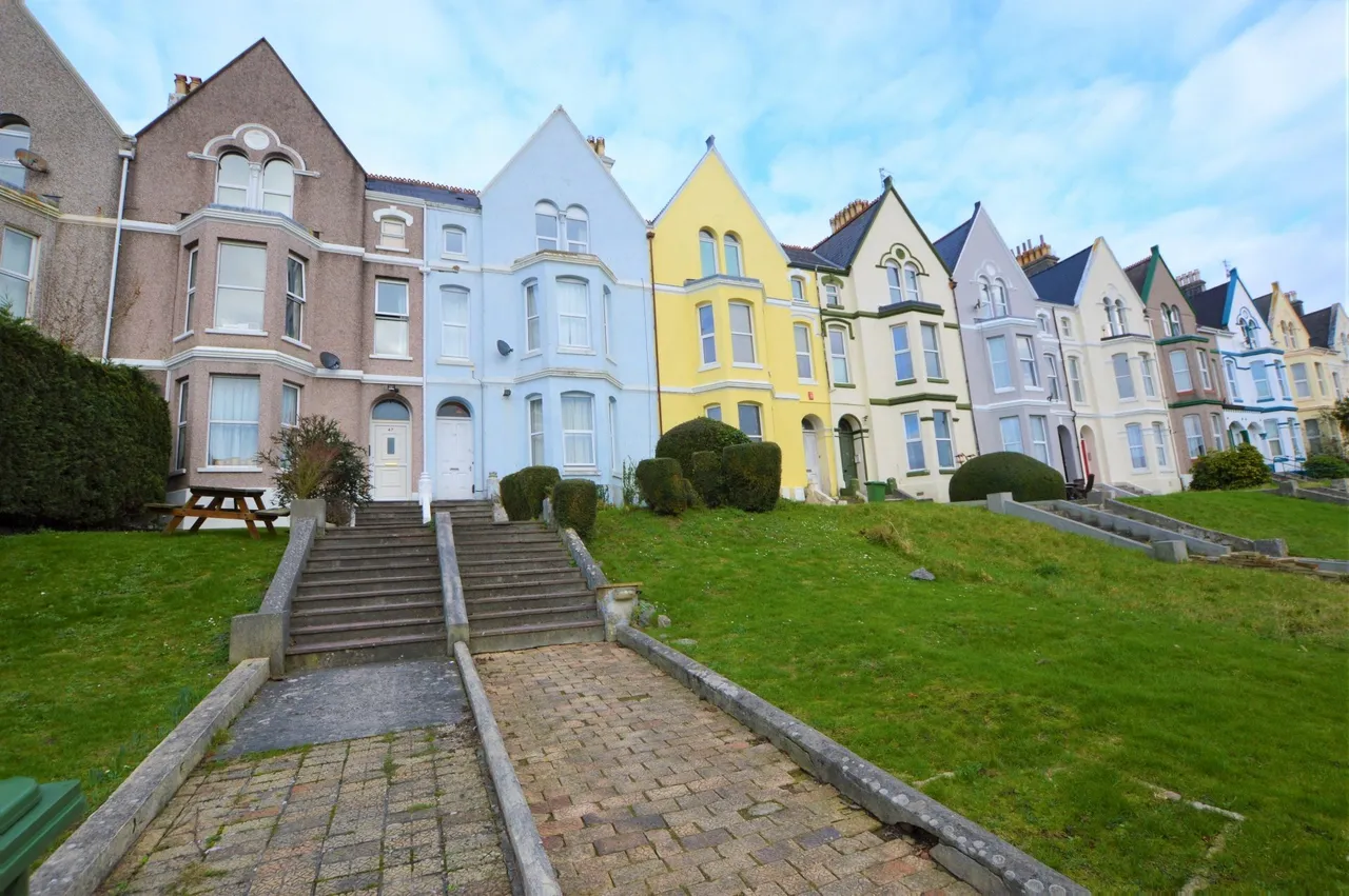 7 bed property for sale — Connaught Avenue, Plymouth, Devon, PL4