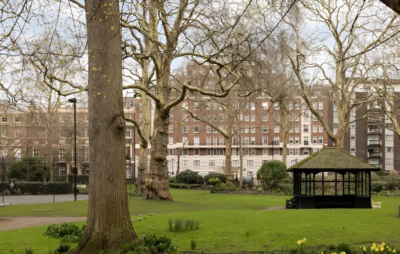 Portman Square, Marylebone, W1H, photo 4