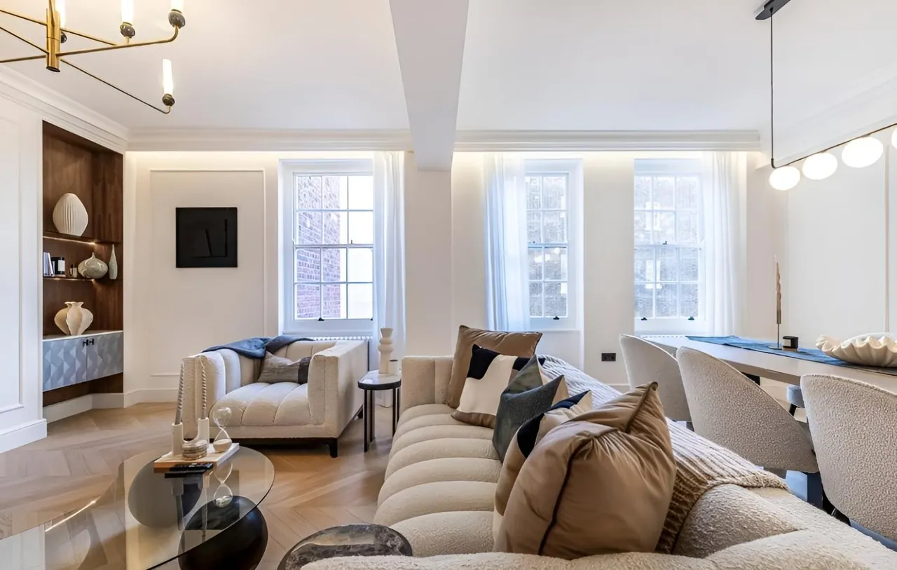 Portman Square, Marylebone, W1H, photo 8