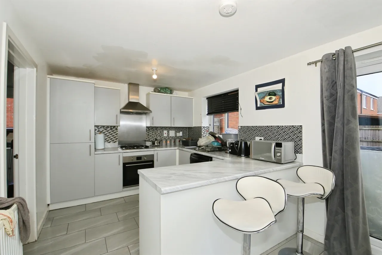 Constantine Drive, Peterborough, PE2, photo 2
