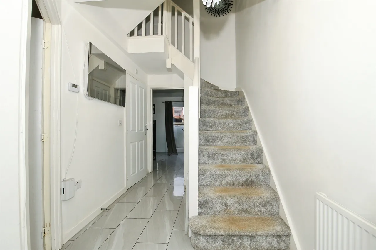 Constantine Drive, Peterborough, PE2, photo 13
