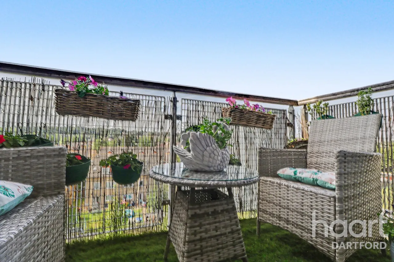 Little Brights Road, Belvedere, DA17, photo 4