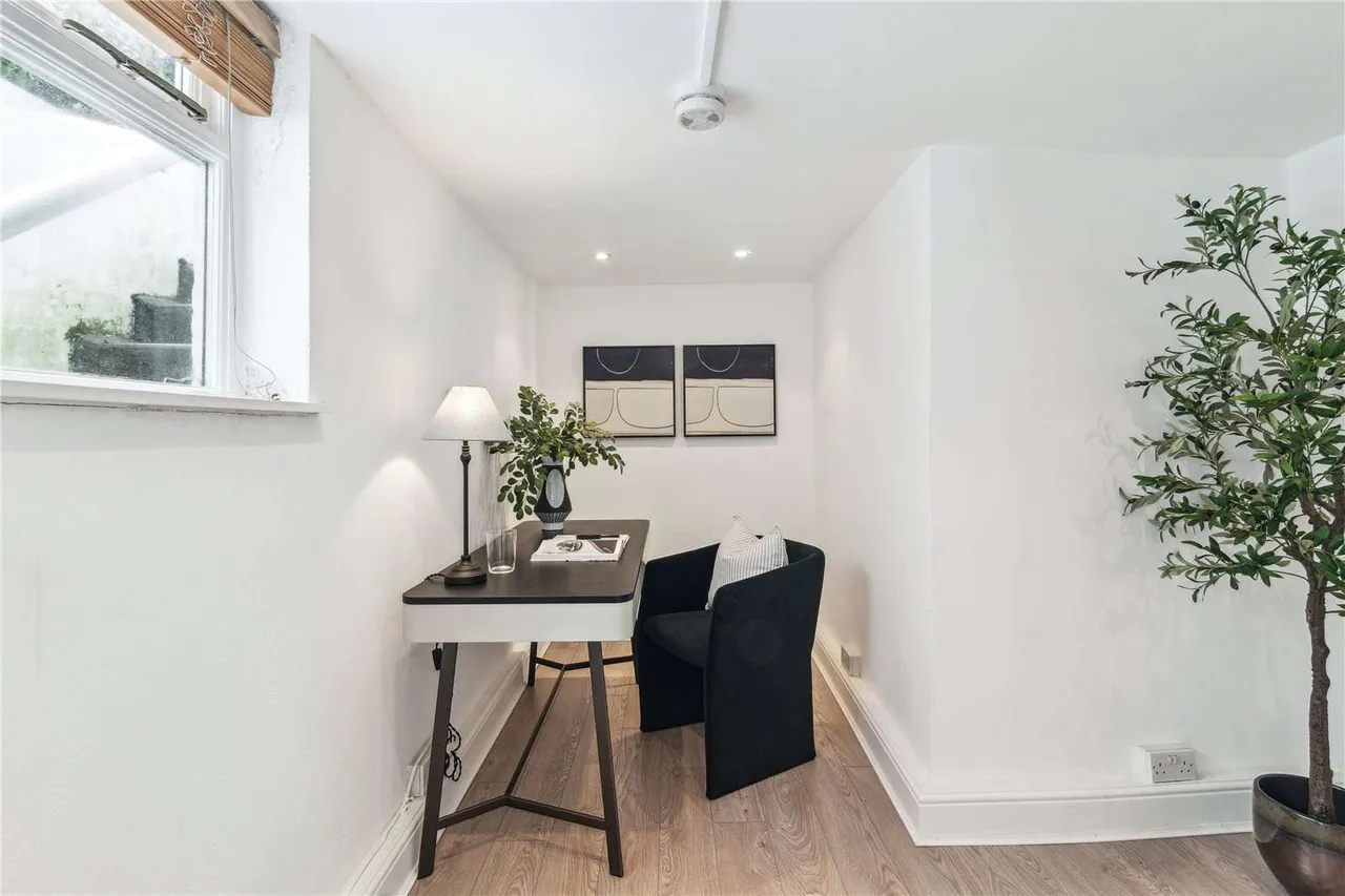 Sutherland Avenue, London, W9 2QR, photo 12