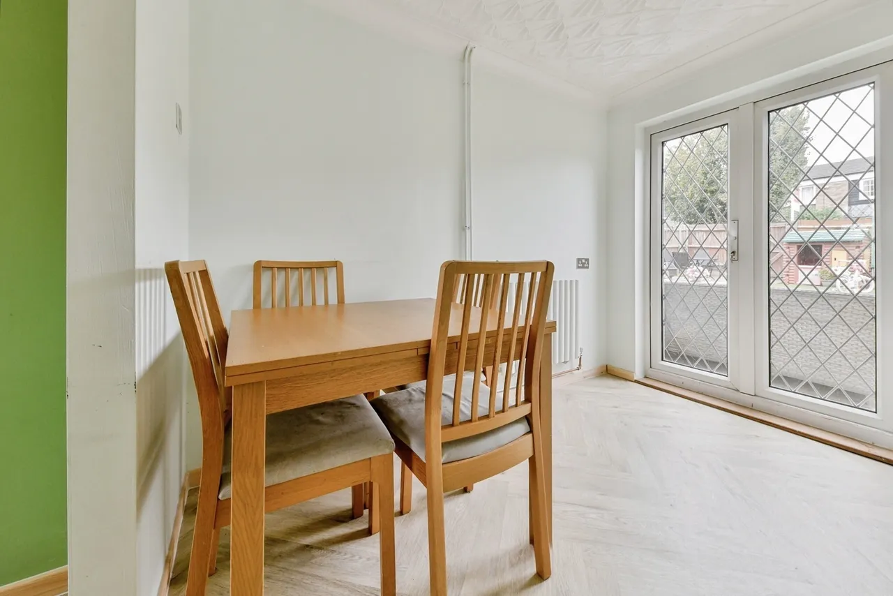 Vardon Road, STEVENAGE, Hertfordshire, SG1, photo 6