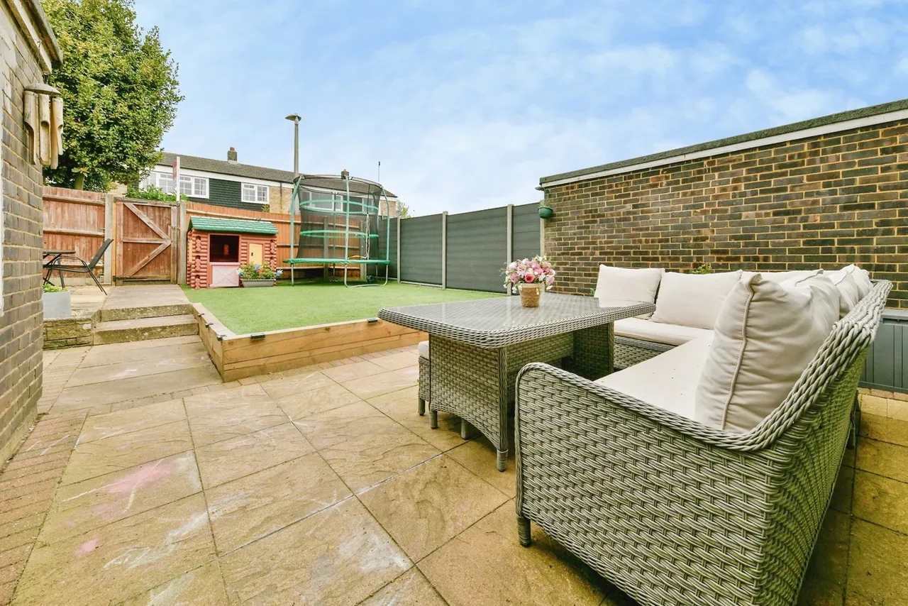 Vardon Road, STEVENAGE, Hertfordshire, SG1, photo 15