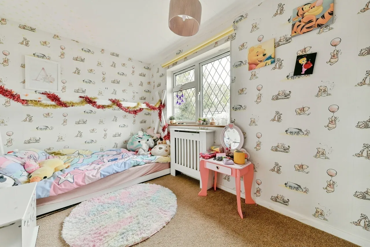 Vardon Road, STEVENAGE, Hertfordshire, SG1, photo 13