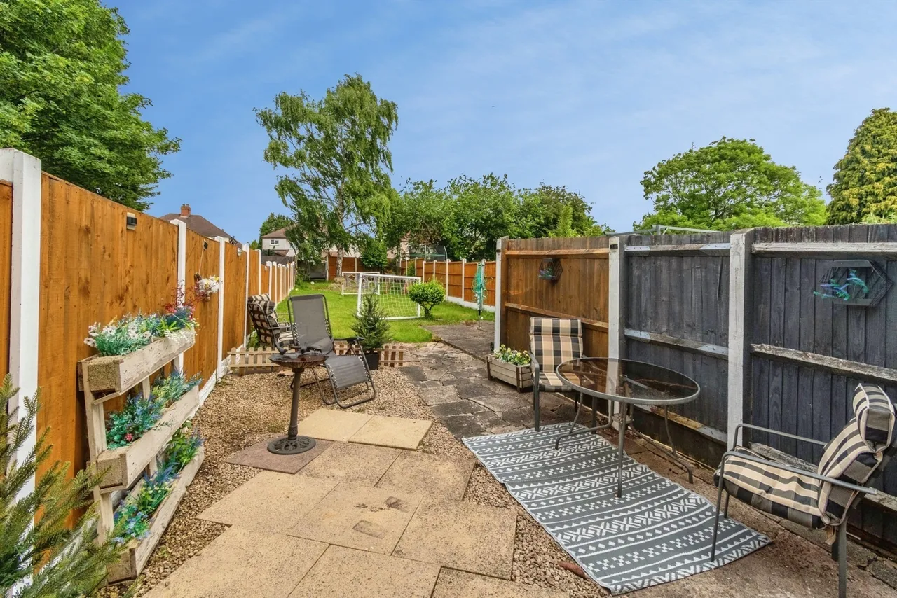Laburnum Avenue, Cannock, Staffordshire, WS11, photo 18