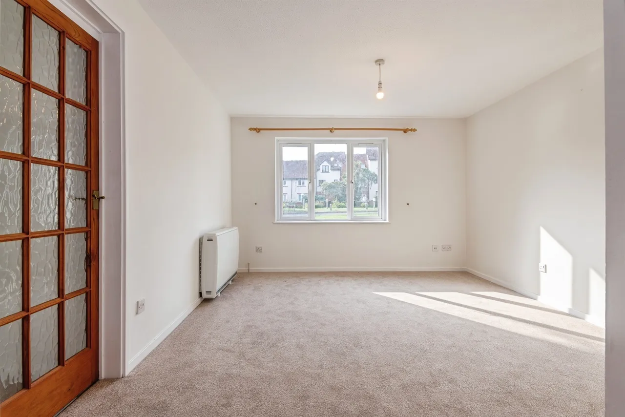 Wesley Close, Taunton, TA1, photo 6