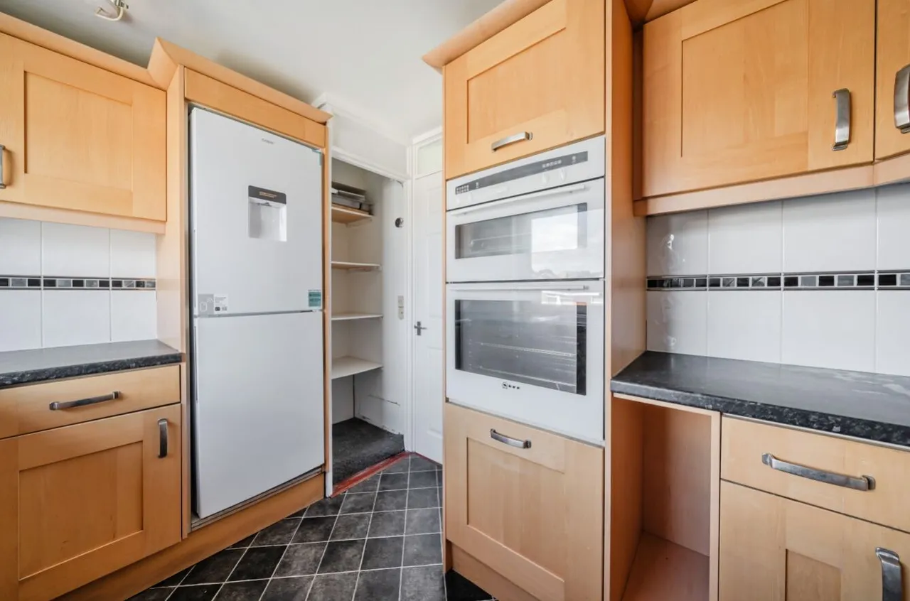 Coppice Gate, Harrogate, HG1, photo 9