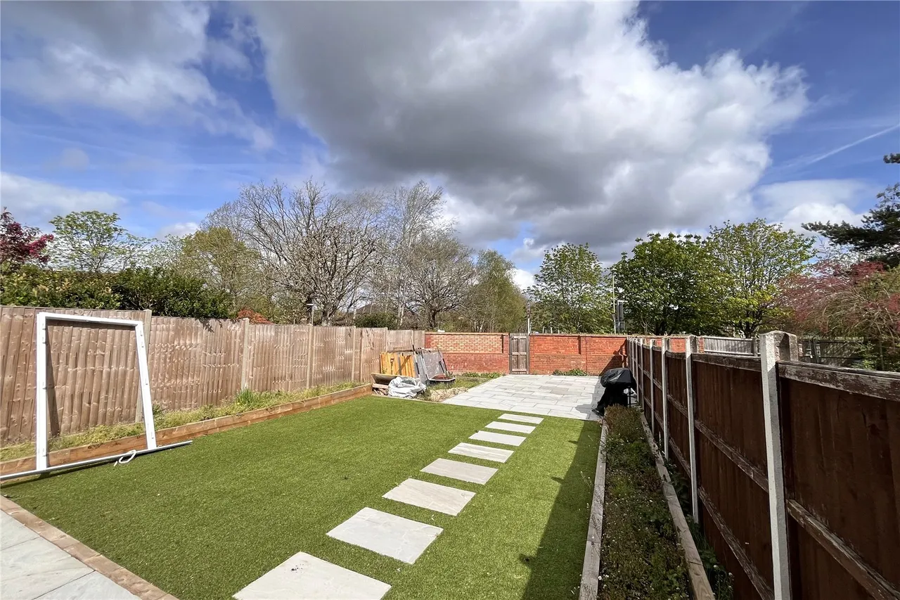 Galloway Close, Fleet, GU51, photo 13