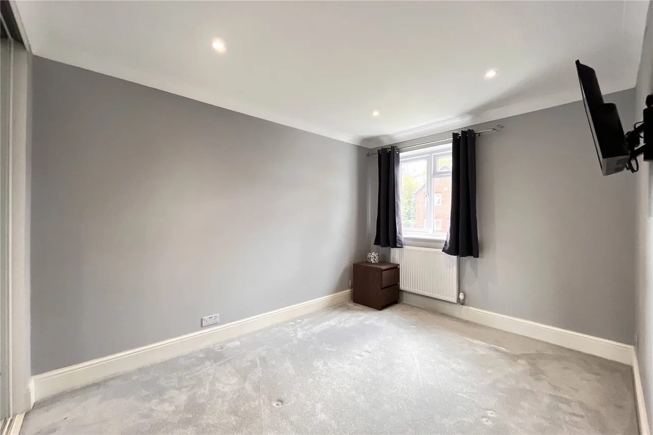 Galloway Close, Fleet, GU51, photo 9