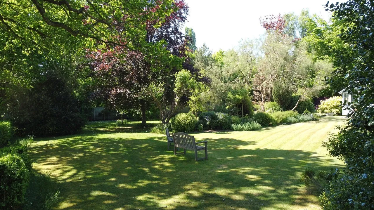 Farnham, IP17, photo 23