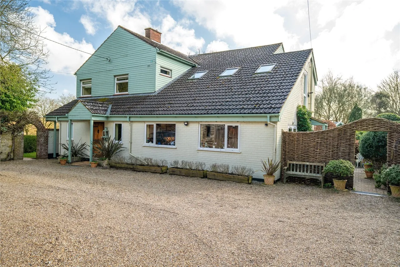 Farnham, IP17, photo 19