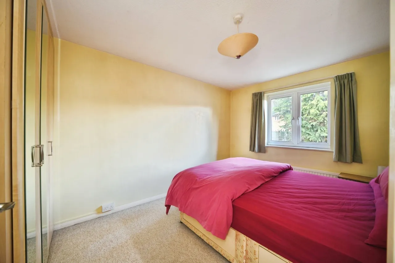Marshalls Close, London, N11, photo 16