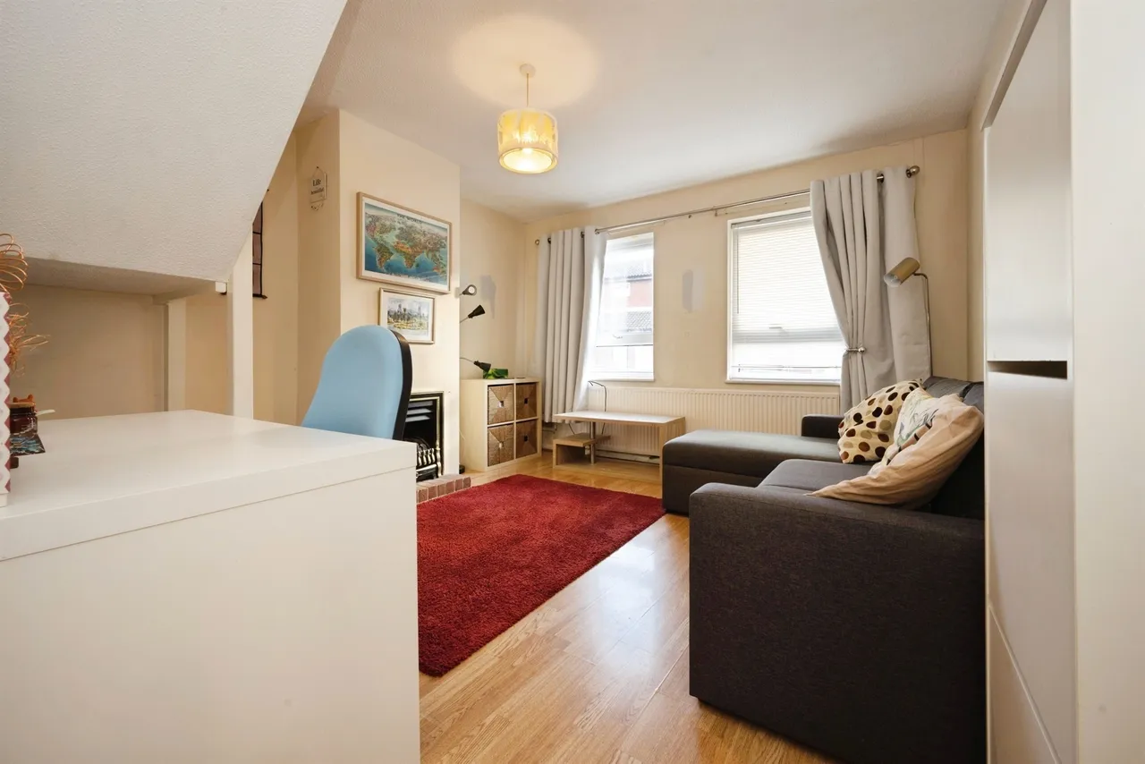 Welland Road, Aylesbury, HP21, photo 6