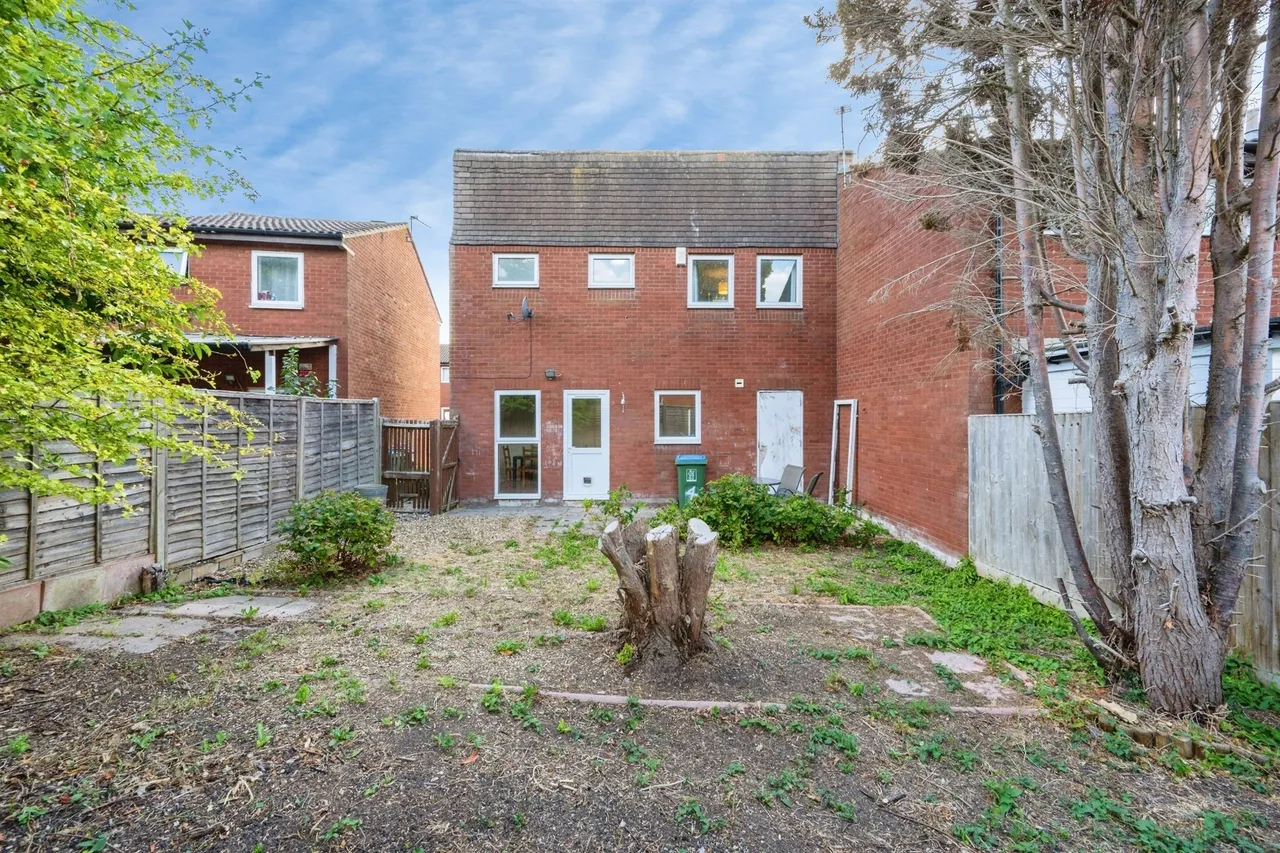 Welland Road, Aylesbury, HP21, photo 15