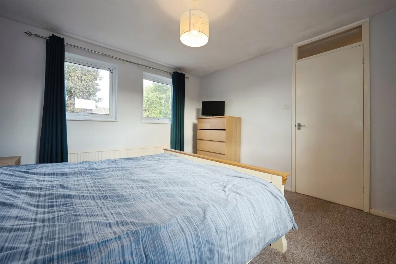 Welland Road, Aylesbury, HP21, photo 11