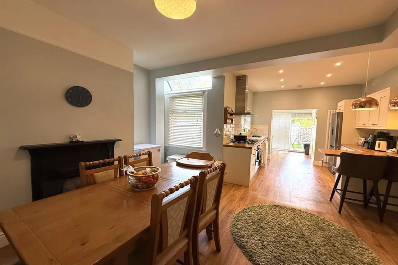 Cranford Avenue, Sale, photo 4