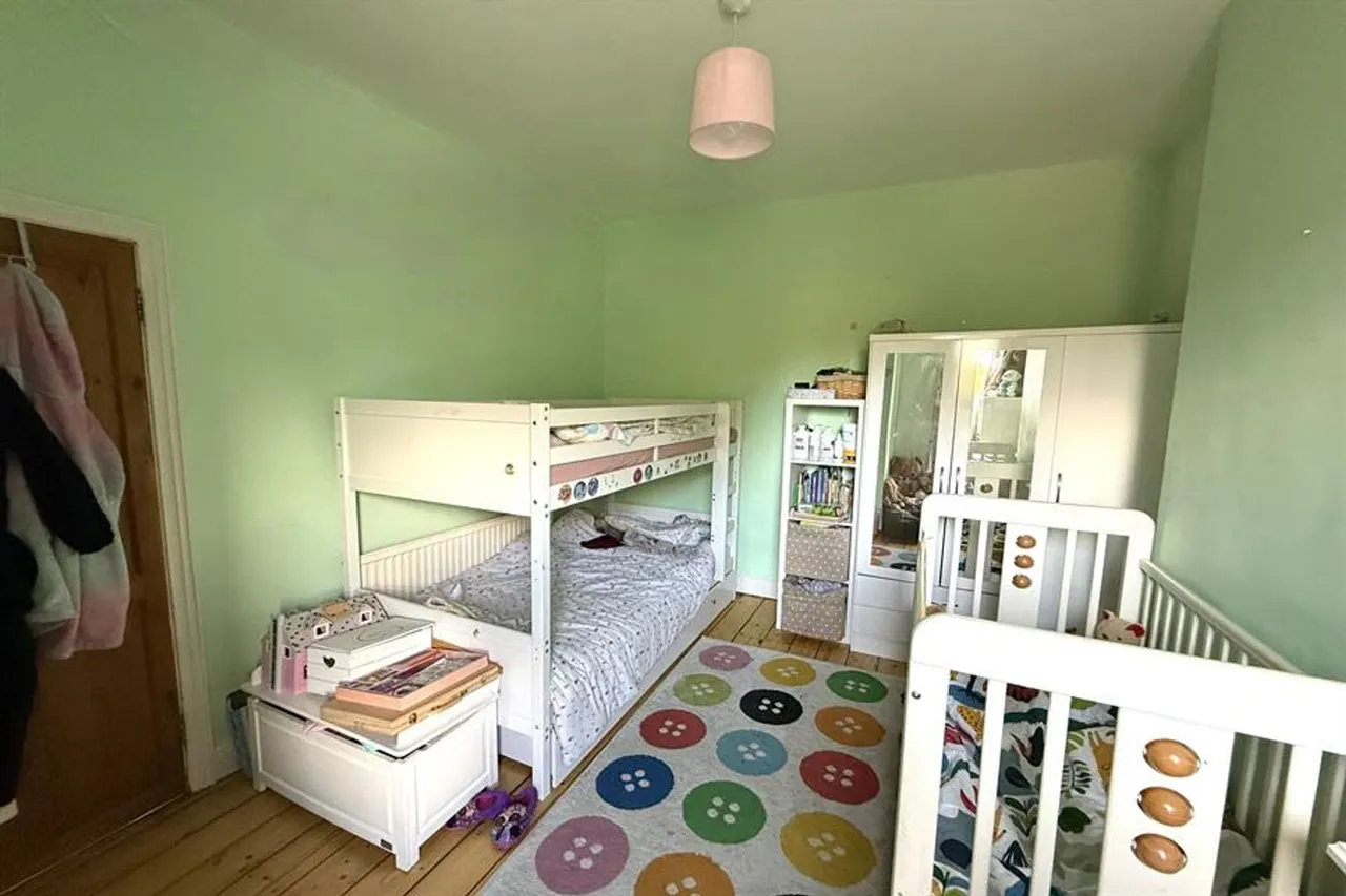 Cranford Avenue, Sale, photo 11