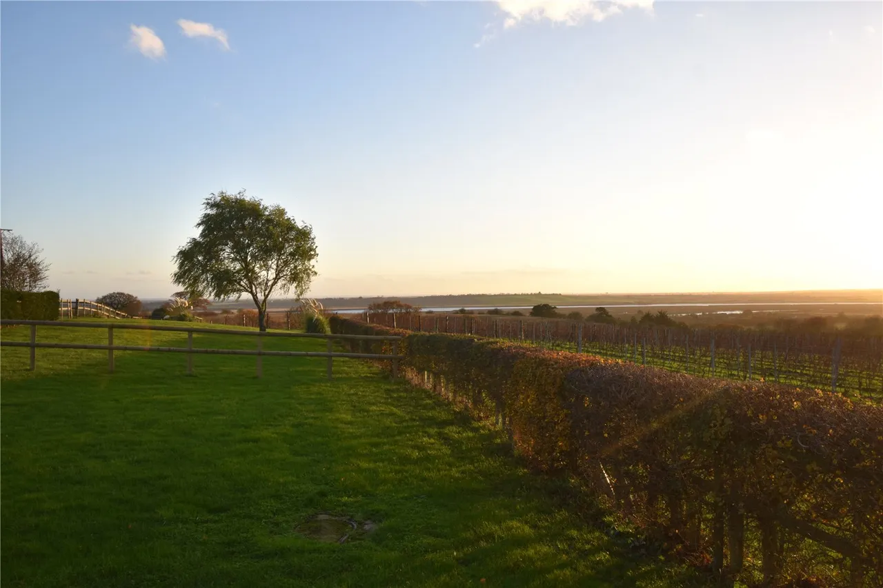 Fambridge Road, Althorne, CM3, photo 3
