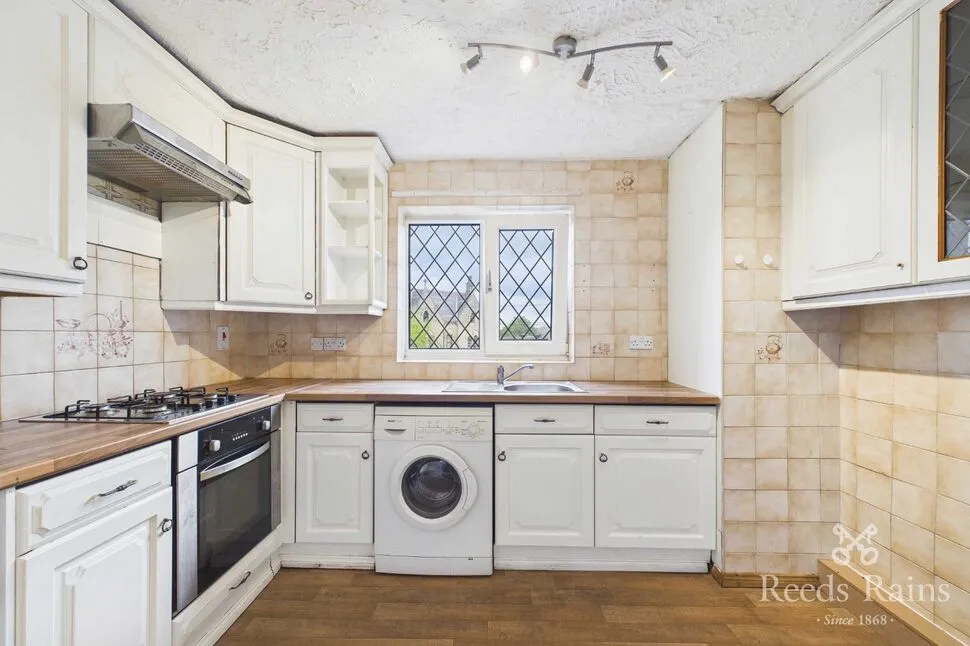 Devonshire Street, Huddersfield, HD1, photo 2