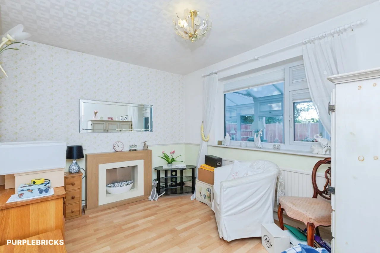 Alan Close, Leicester, LE4, photo 17