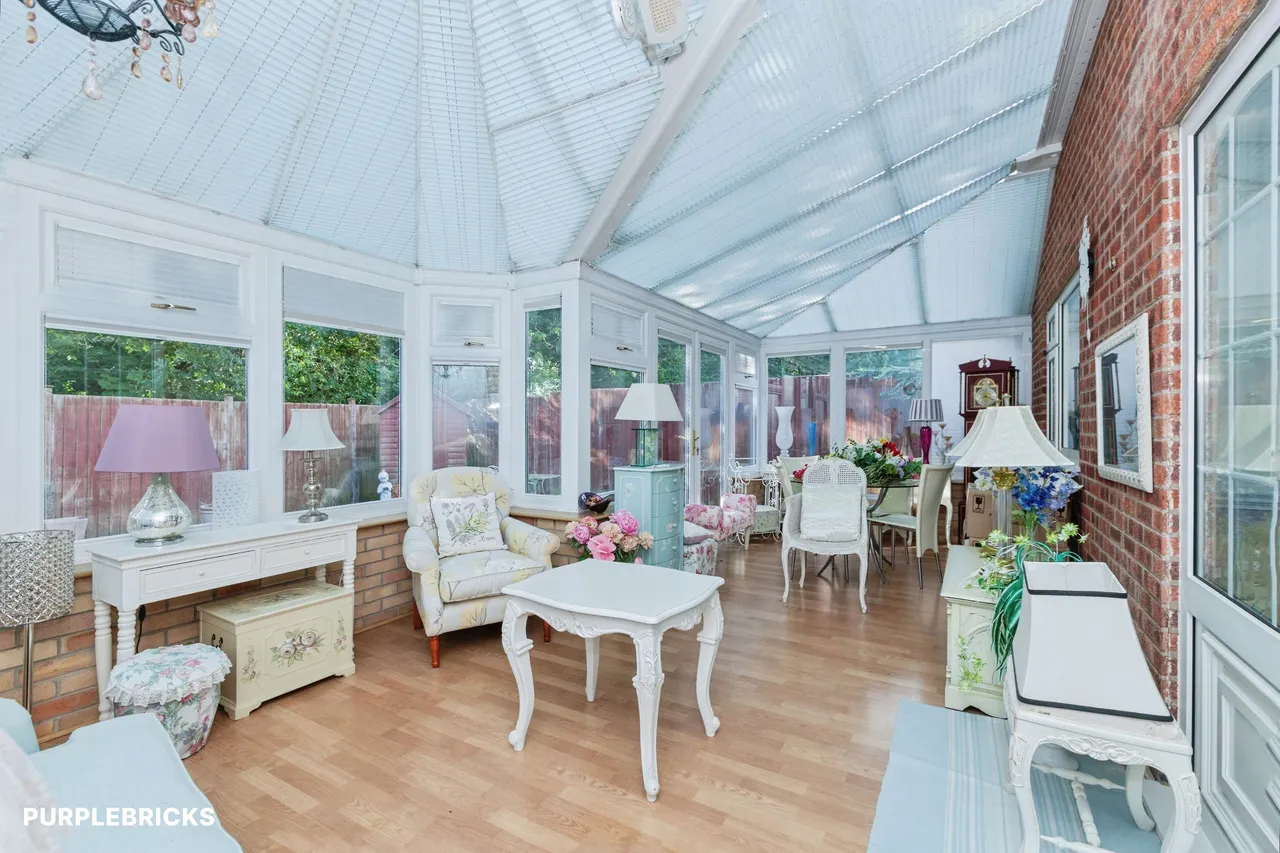 Alan Close, Leicester, LE4, photo 20