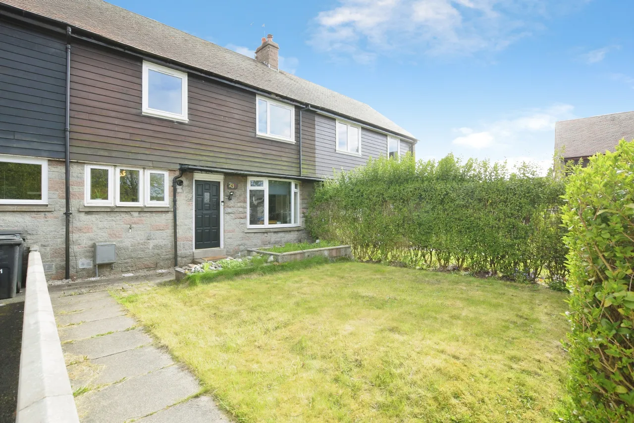3 bed house for sale, Mackay Road, Aberdeen, AB12