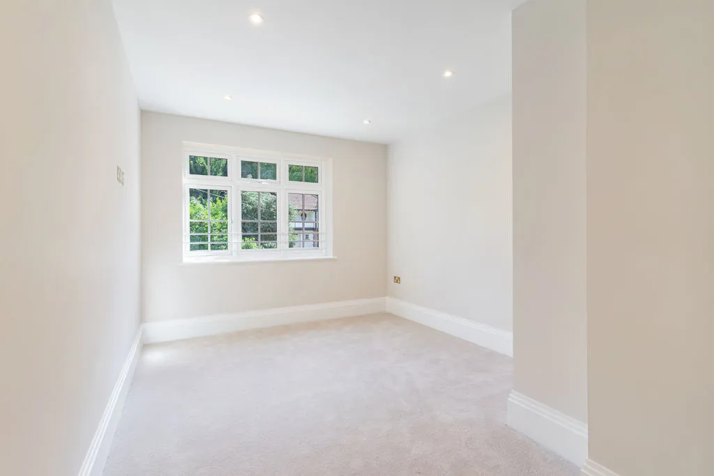 50 Welcomes Road, Kenley CR8 5HD, photo 13