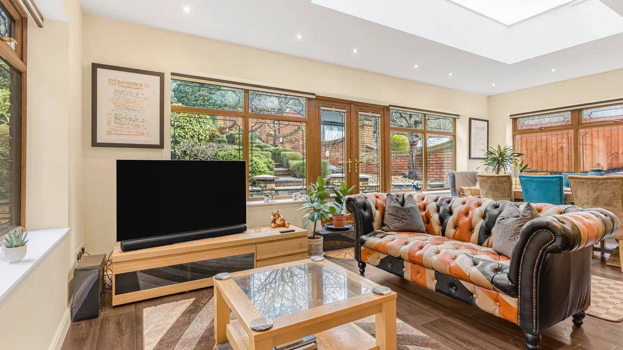 Watling Street, Hints, B78, photo 6