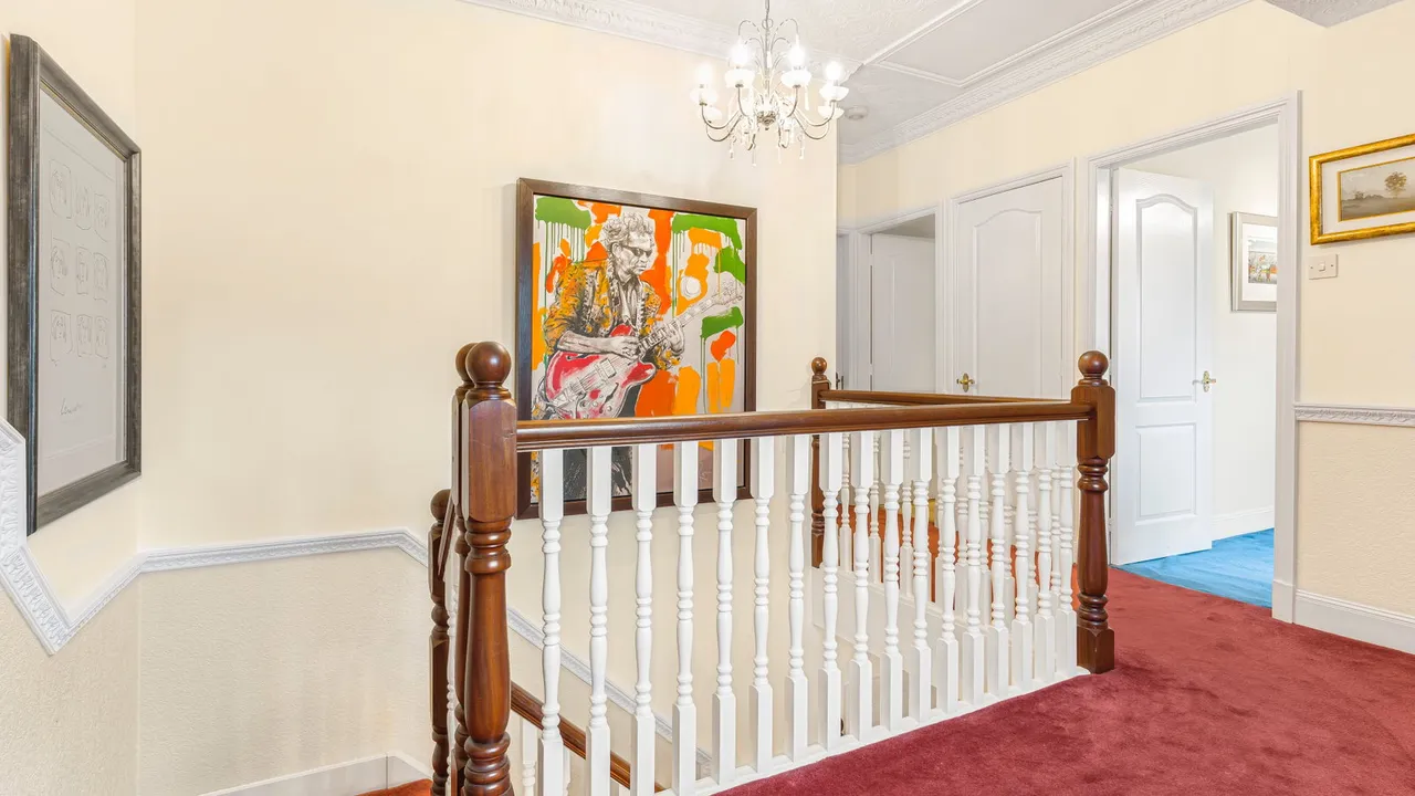 Watling Street, Hints, B78, photo 19