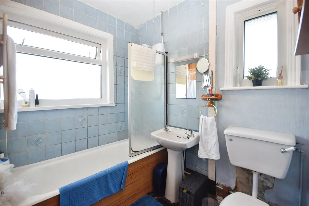 Cleveland Avenue, Tywyn, photo 6