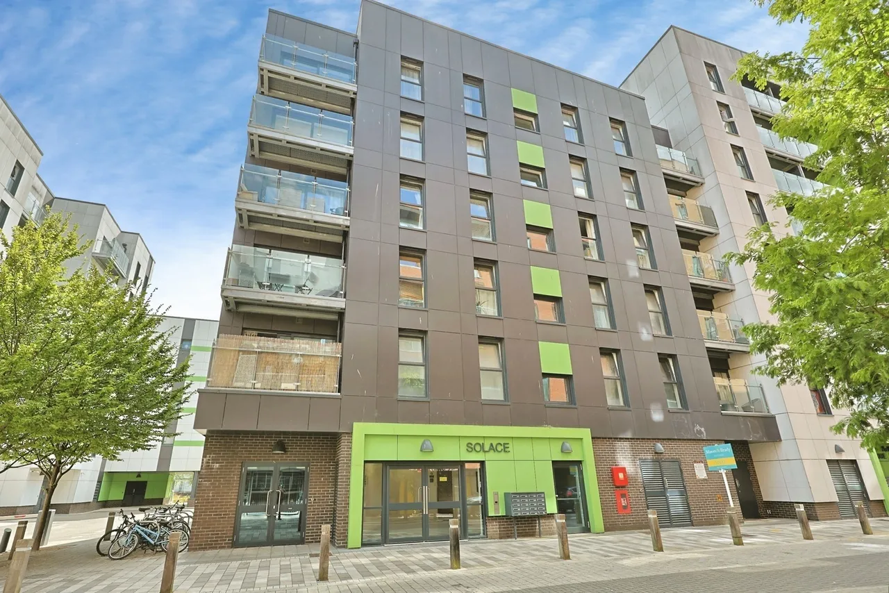 Geoffrey Watling Way, Norwich, Norfolk, NR1, photo 2
