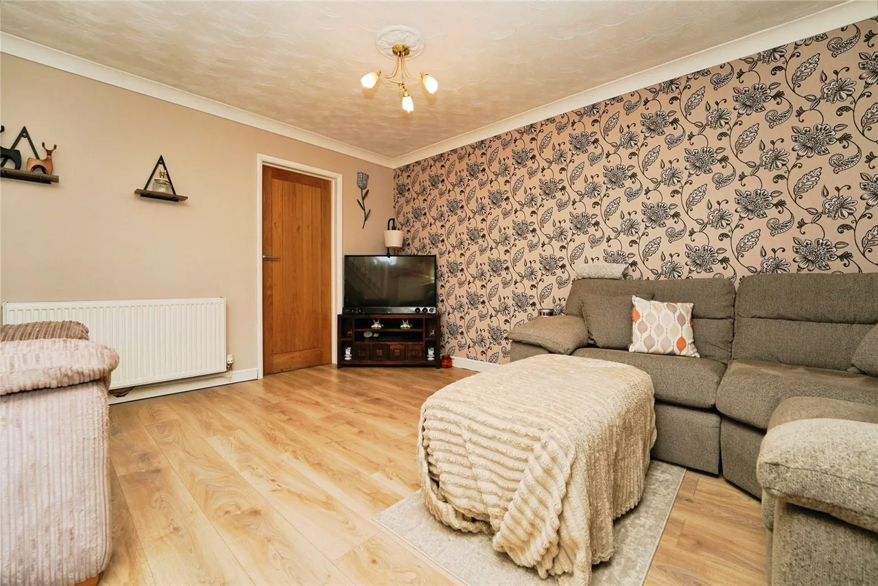 Overbrook Road, Hardwicke, Gloucester, Gloucestershire, GL2, photo 7