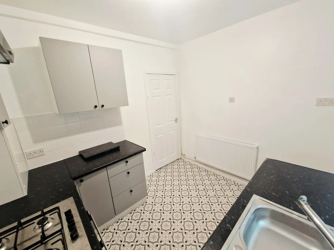Mountside Crescent, Prestwich, M25, photo 7