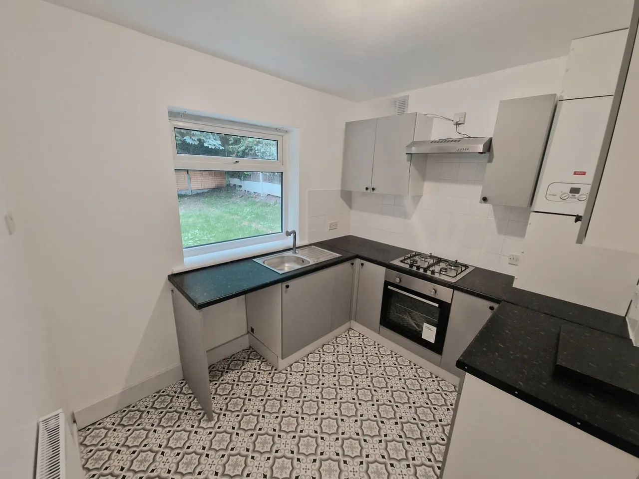 Mountside Crescent, Prestwich, M25, photo 6