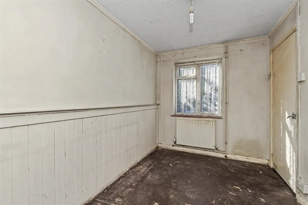Bouldish Farm Road, ASCOT, photo 12