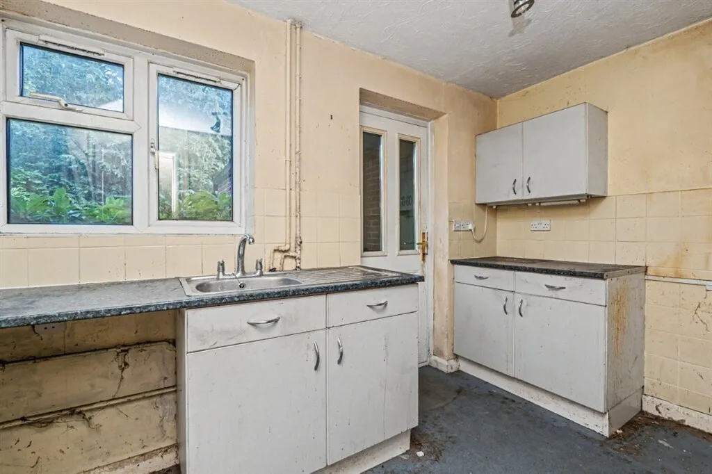 Bouldish Farm Road, ASCOT, photo 10