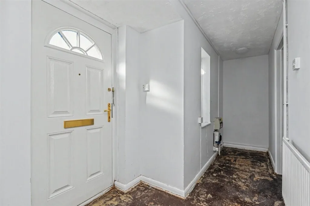 Bouldish Farm Road, ASCOT, photo 8