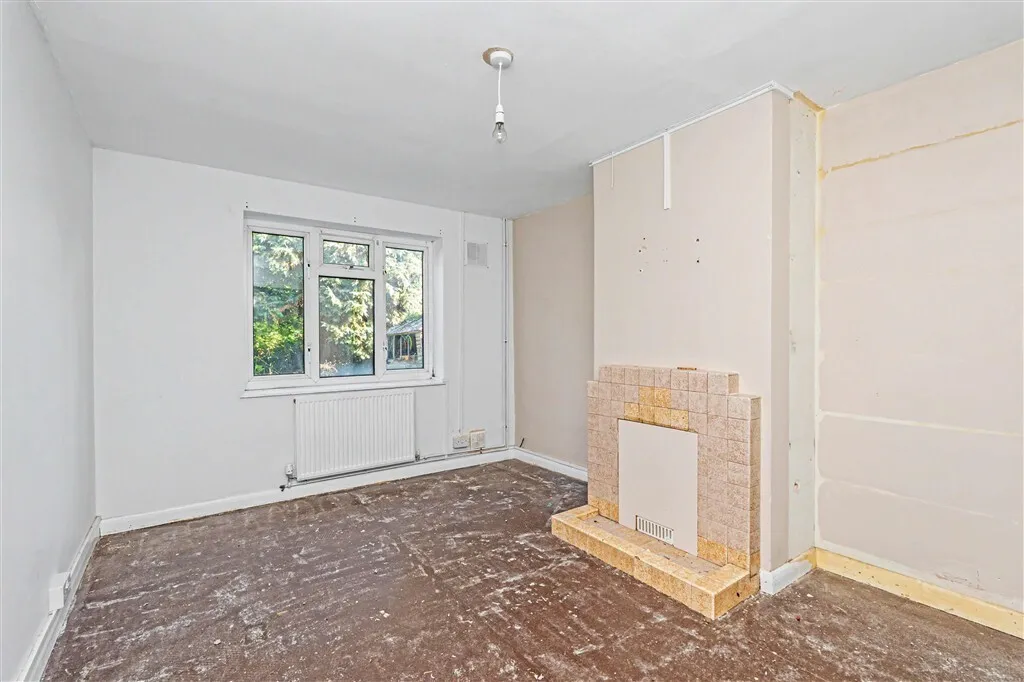 Bouldish Farm Road, ASCOT, photo 3
