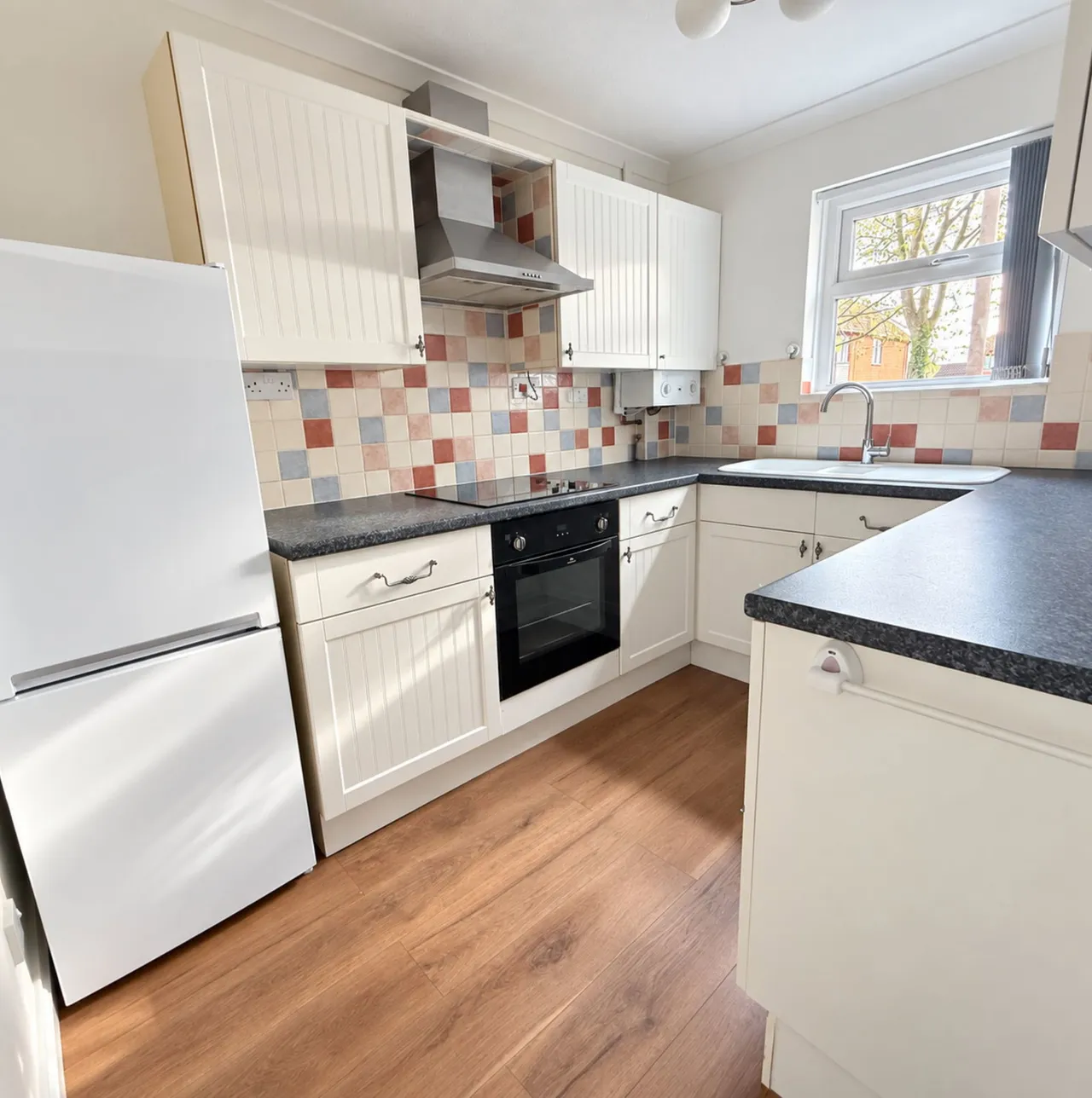 Buscot Place, Great Holm, MK8, photo 8
