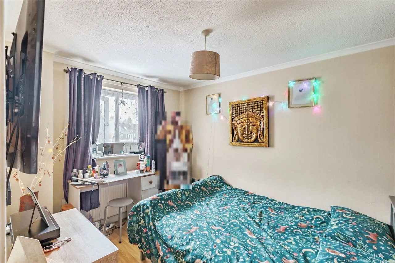 Cross Street, Newport, PO30, photo 9