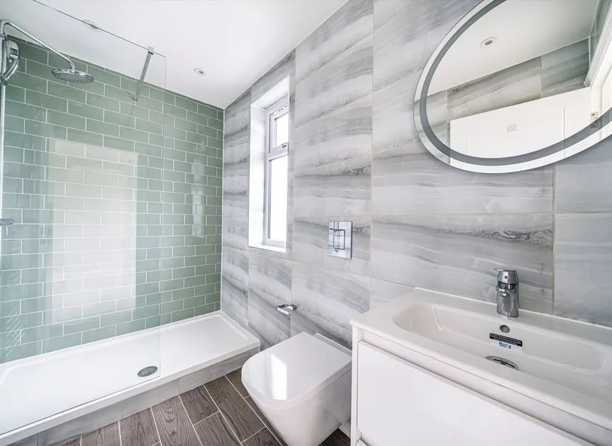 Beresford Avenue, Surbiton, KT5, photo 9