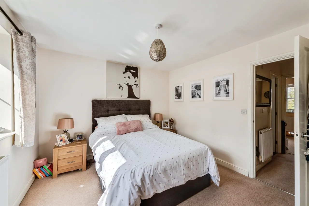 Millway Furlong, Haddenham, HP17, photo 9