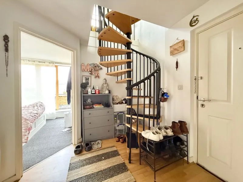 8 Hendre Road, London SE1 5NH, photo 5