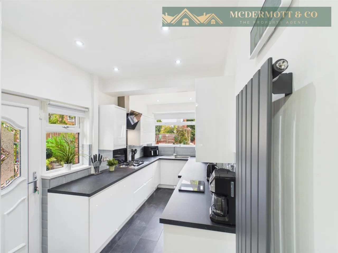 Ingham Street, Clayton Bridge, M40, photo 5